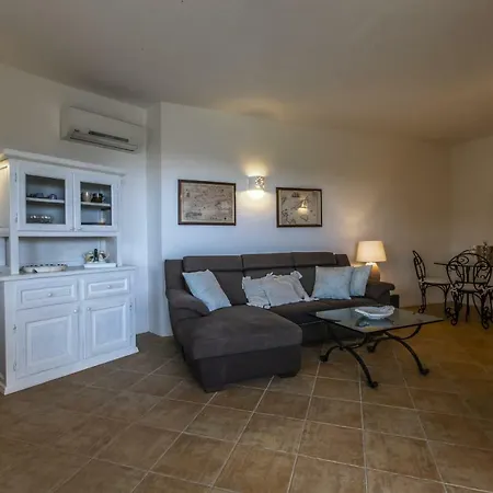 R&r Apartment *